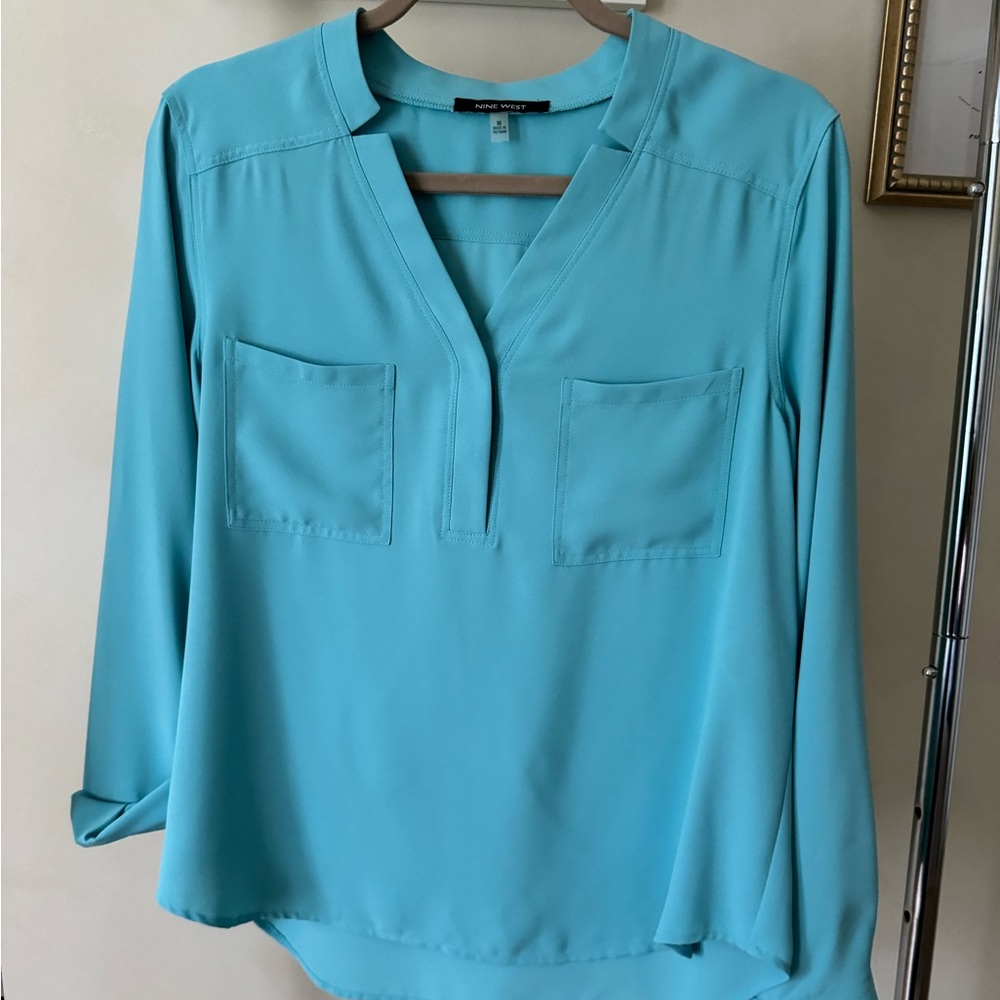 Nine West V-Neckline Snap Closure Long Sleeve Blouse Chest Pockets